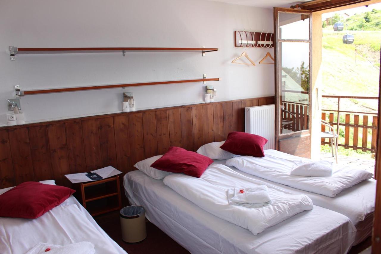 אלפה ד'הואז Hotel Le Refuge מראה חיצוני תמונה