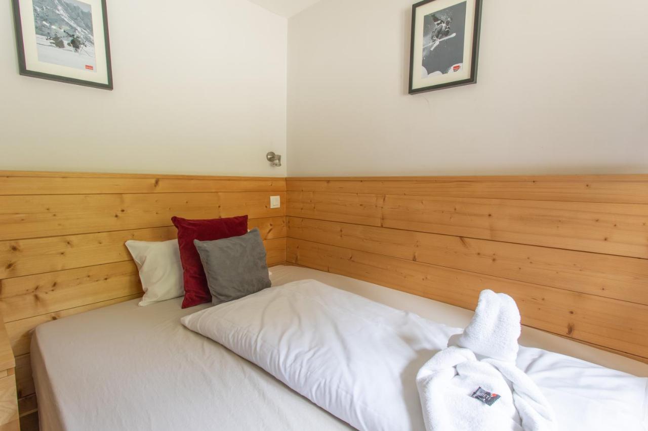 אלפה ד'הואז Hotel Le Refuge מראה חיצוני תמונה